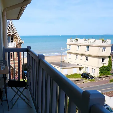 Vue - 30 M De La - 5 Minutes A Pied Du Centre Et Du Casino Villers-sur-Mer